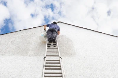 Peinture extérieure au Merzer — façades et ravalement